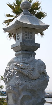 dragon-protecting-enoshima-island-benzaiten-5-TN